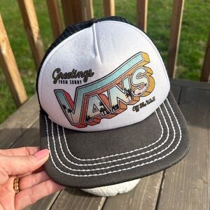vans off the wall-greetings from sunny vans off the wal!. Snapback Hat